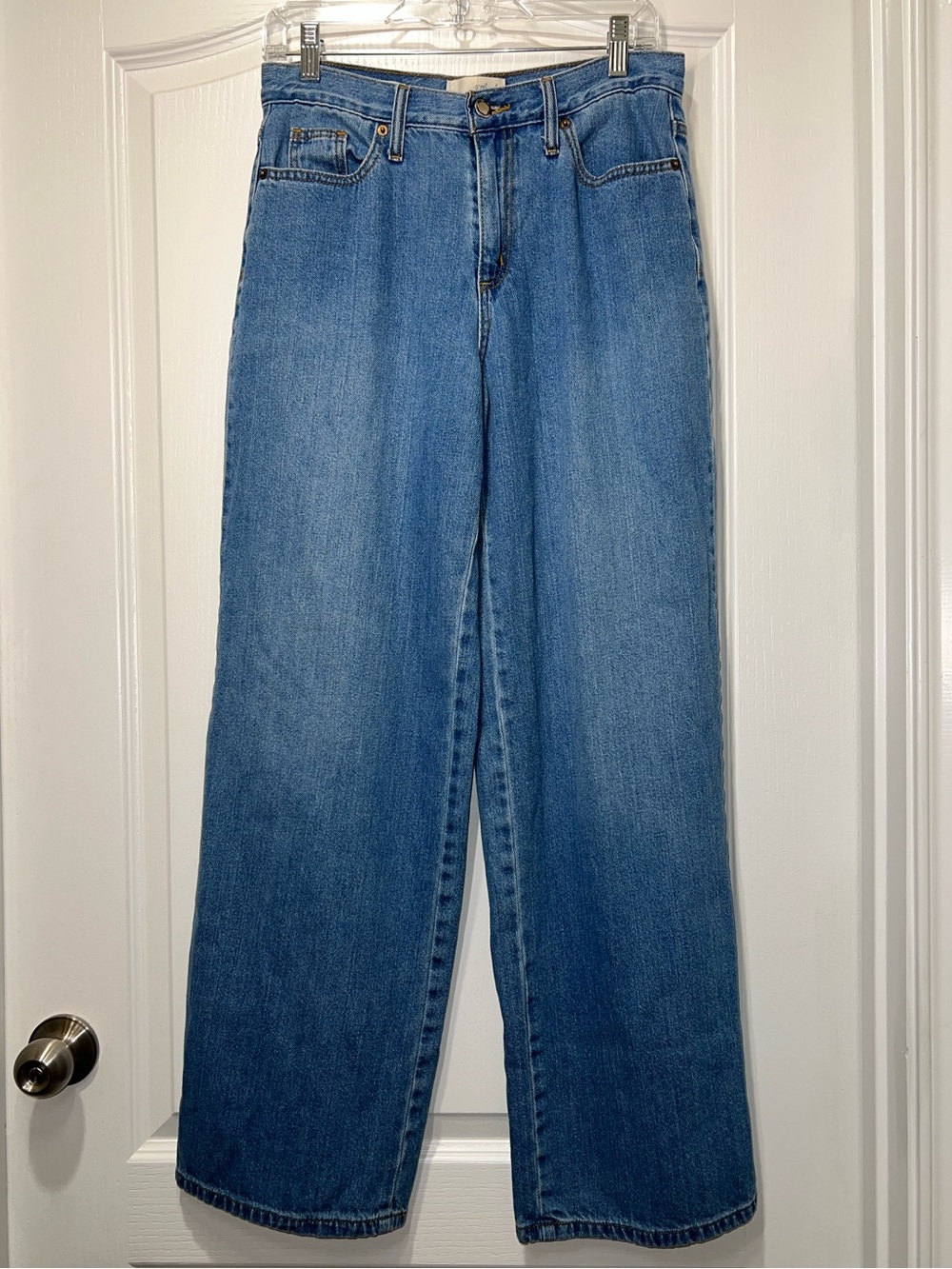 Universal Thread Women's Denim Blue Jeans Relaxed Wide Leg Size 4/27R